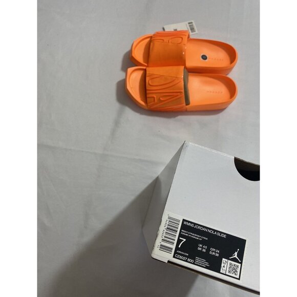 New Womens Size 7 Orange Jordan Nola Slides CZ8027 800 - Picture 9 of 9